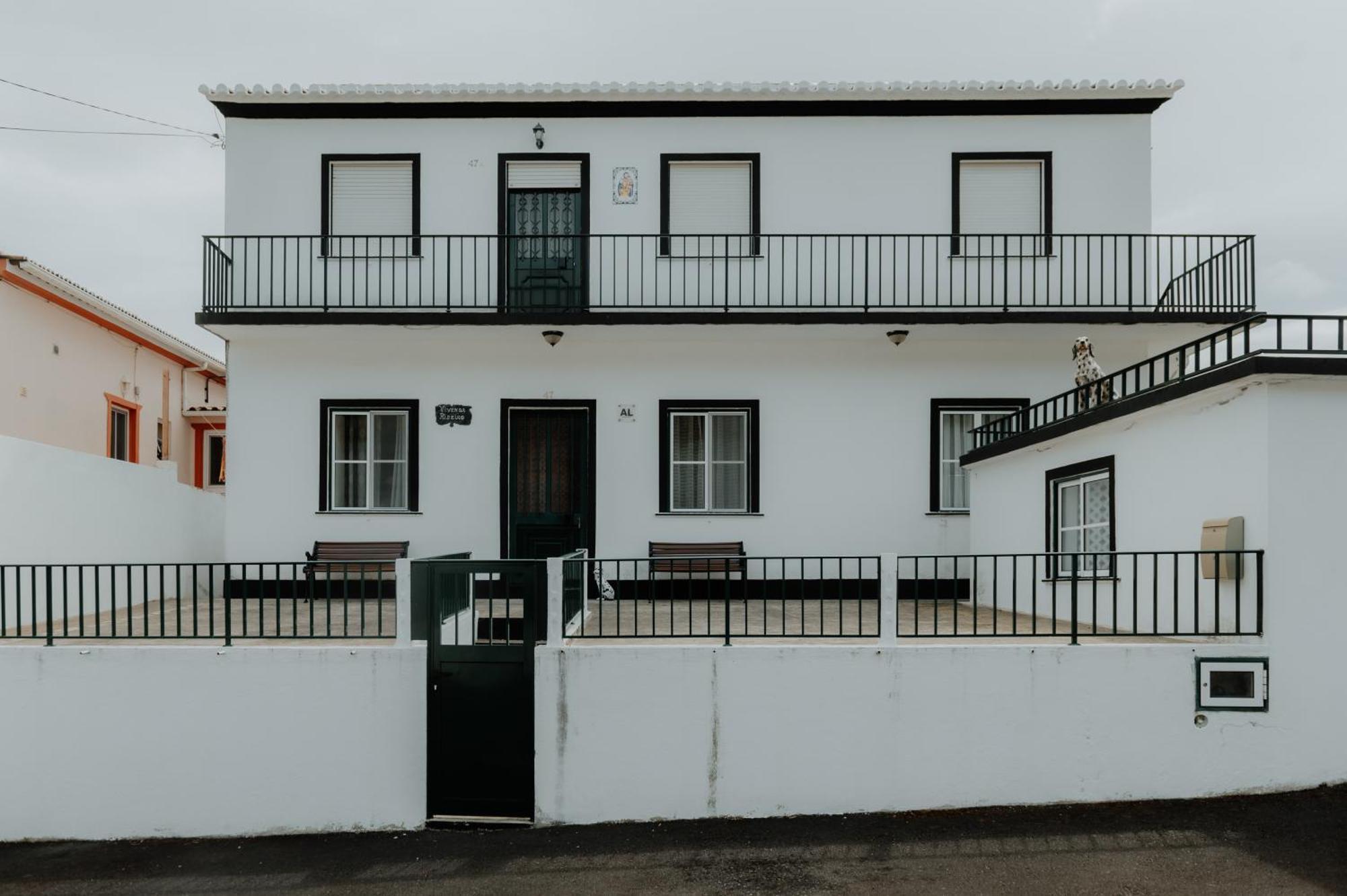 Casa Sousa Ribeiro プライア・ダ・ヴィクトーリア エクステリア 写真